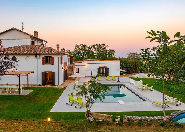 Villa Ardente 12&1, Emma Bellante