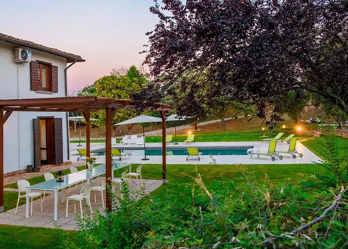 Villa Ardente 12&1, Emma *