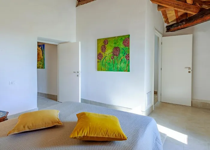 Ardente 12&1, Emma Villa Bellante