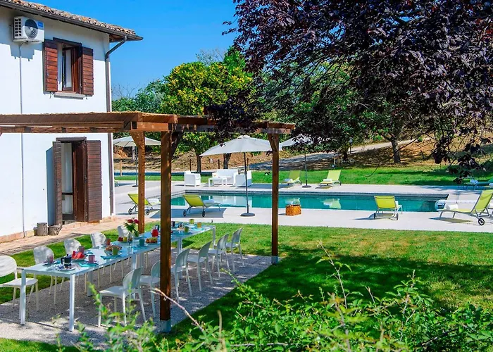 Villa Ardente 12&1, Emma *